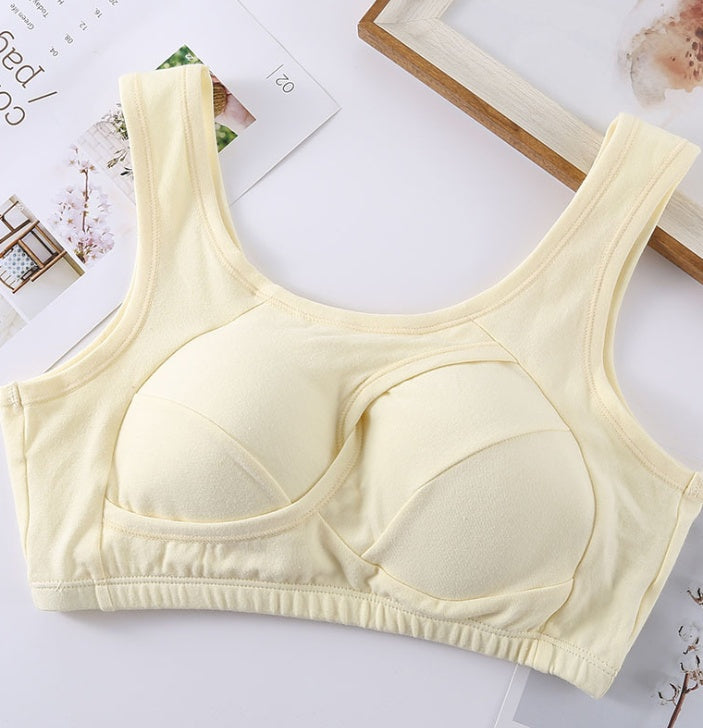 Comfortable Plus Size Sleep Bra: Wireless, Padded, Cotton.